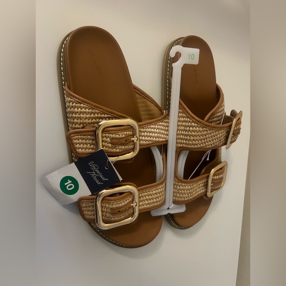 Universal Thread wide width sandals NWT - image 6
